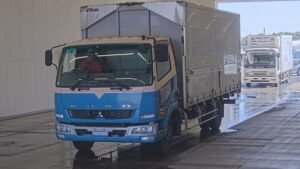 2012 Van Wing Mitsubishi Fuso Fighter SKG-FK71F