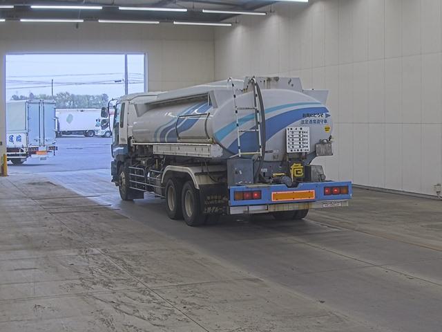 2007 Tank Truck Isuzu Giga PDG-CYY77Q8J - Image 2
