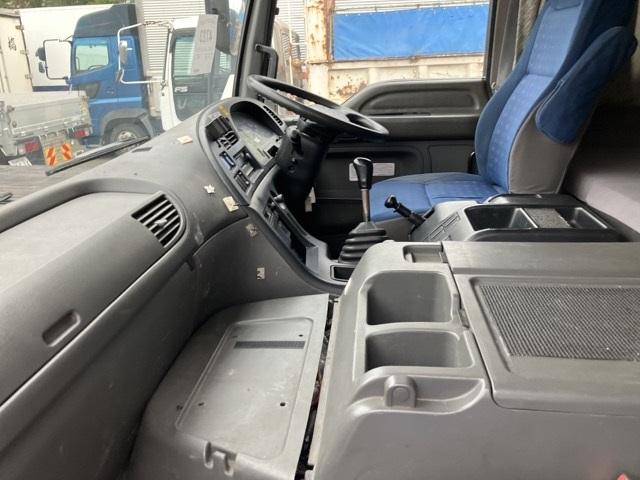 2007 Tank Truck Isuzu Giga PDG-CYY77Q8J - Image 5