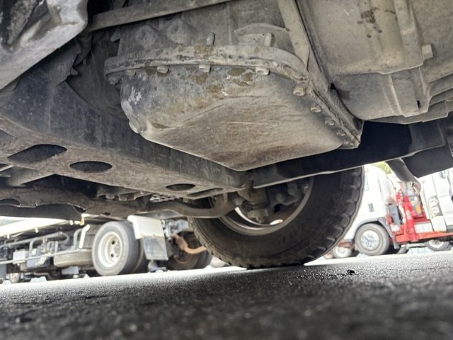 2011 Dump Tipper Truck Isuzu Elf SKG-NKR85AN - Image 12