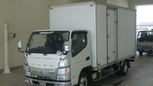 2017 Van Wing Mitsubishi Fuso Canter TPG-FEA50