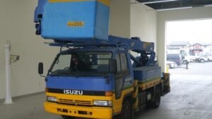 1993 Aerial Platform Isuzu Elf U-NPR66GDR