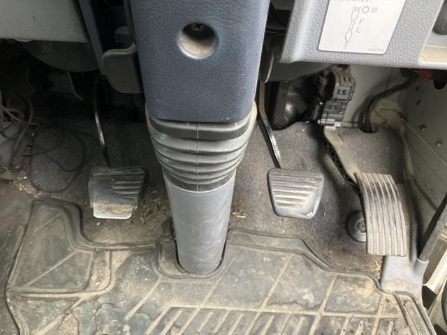 2012 Freezer Truck Mitsubishi Fuso Canter SKG-FBA20 - Image 6