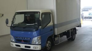 2005 Van Wing Mitsubishi Fuso Canter PA-FE72DEV