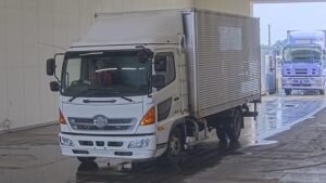 2011 Van Wing Hino Ranger SKG-FD7JJAA