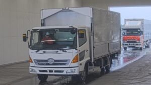 2006 Van Wing Hino Ranger ADG-FC6JJWA