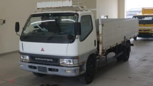 2000 Flat Body Mitsubishi Fuso Canter KK-FE63DGY
