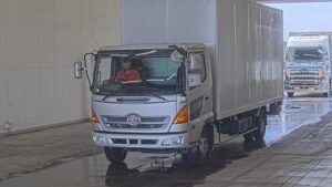2009 Van Wing Hino Ranger BDG-FC6JKWA