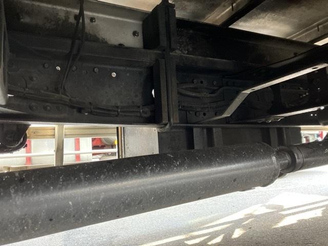 2009 Freezer Truck Mitsubishi Fuso Fighter PDG-FK71F - Image 9