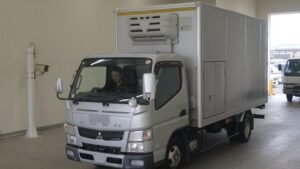 2013 Van Wing Mitsubishi Fuso Canter TKG-FEA20