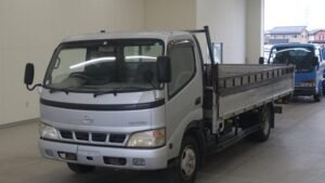 2005 Flat Body Hino Dutro PB-XZU424M
