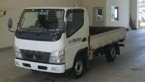 2011 Flat Body Mitsubishi Fuso Canter Guts PDG-FD70B