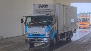 2015 Freezer Truck Isuzu Forward TKG-FRR90S2