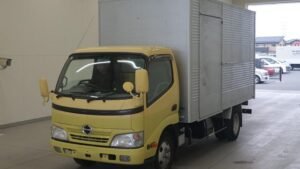 2011 Van Wing Hino Dutro BKG-XZU548M