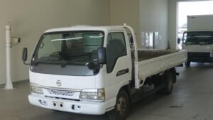 2003 Flat Body Nissan Atlas KR-APR81LR