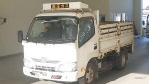 2017 Flat Body Hino Dutro TKG-XZU605M