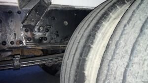 2012 Tank Truck Isuzu Elf SKG-NPR85YN