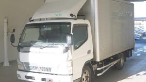 2002 Van Wing Mitsubishi Fuso Canter KK-FE82EEV