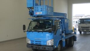2011 Aerial Platform Isuzu Elf BKG-NKR85N