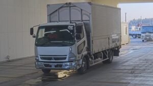 2006 Van Wing Mitsubishi Fuso Fighter PA-FK71D