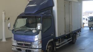 2005 Van Wing Mitsubishi Fuso Canter PA-FE72DEV