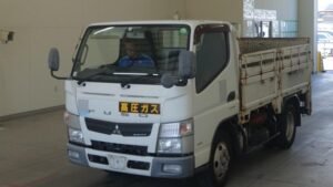 2013 Flat Body Mitsubishi Fuso Canter TKG-FBA50