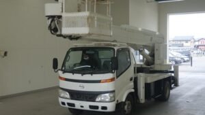2006 Aerial Platform Hino Dutro PB-XZU344M