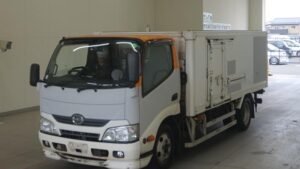 2012 Freezer Truck Hino Dutro TKG-XZU655M
