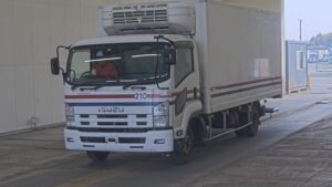 2014 Freezer Truck Isuzu Forward TKG-FRR90S2