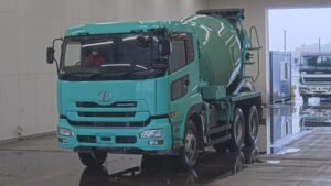 2009 Concrete Mixer Nissan Quon ADG-CW2XL