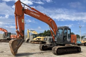 2009 Excavator HITACHI ZX225USRLC K-3