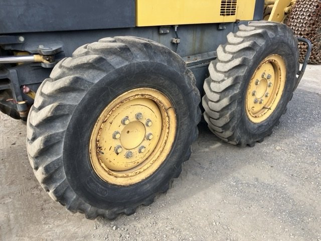 Motor Grader KOMATSU GD405A-3 - Image 9