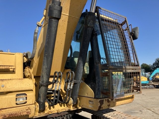 2008 Excavator CATERPILLER 320D - Image 8