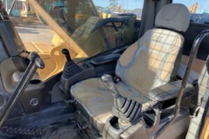 2008 Excavator CATERPILLER 320D