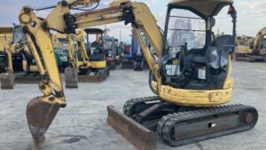 Mini Excavator KOMATSU PC30UU-5