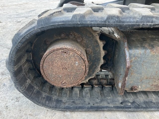 Mini Excavator KOMATSU PC30UU-5 - Image 10