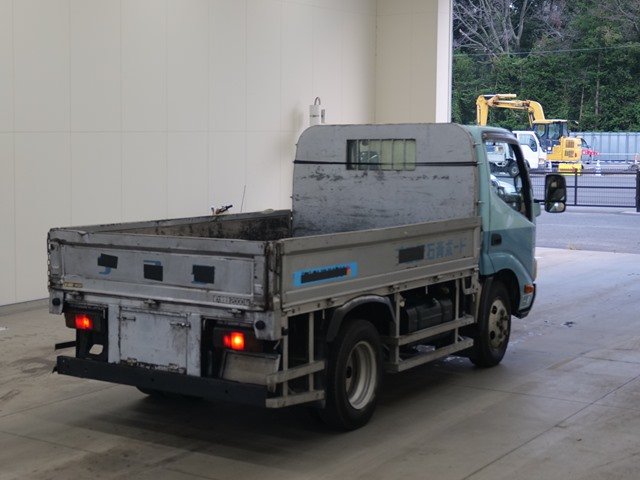 2012 Hino Dutro TKG-XZU605M - Image 4