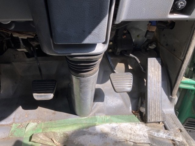 2003 Chassis Truck Mitsubishi Fuso Canter KK-FE73EB - Image 6