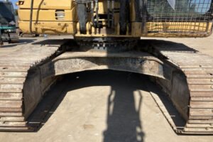 Excavator CATERPILLER 320D