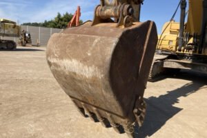 Excavator CATERPILLER 320D