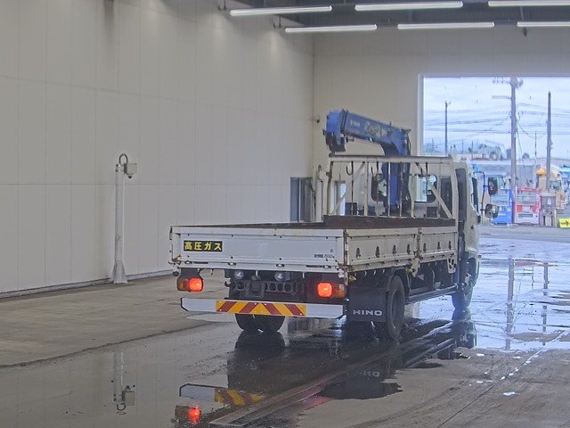 2015 Crane Truck Hino Ranger TKG-FC9JKAA - Image 4