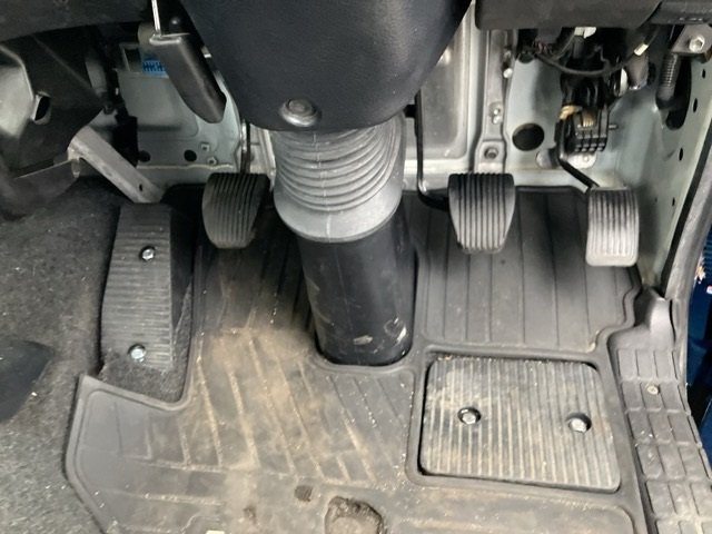 2017 Chassis Truck Hino Ranger TKG-FD9JLAA - Image 6