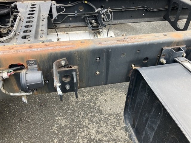 2017 Chassis Truck Hino Ranger TKG-FD9JLAA - Image 13