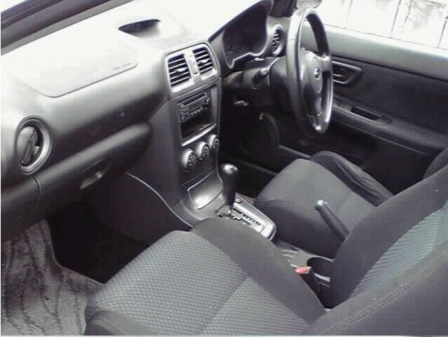 2004 SUBARU IMPREZA WAGON TA-GG3 - Image 3