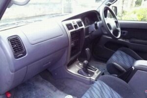 2000 TOYOTA HILUX SURF GF-RZNI85W - Image 3