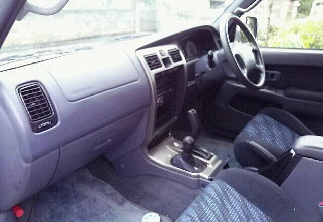 2000 TOYOTA HILUX SURF GF-RZNI85W - Image 3