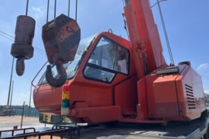 Rough Terrain Crane TADANO GR120N-1