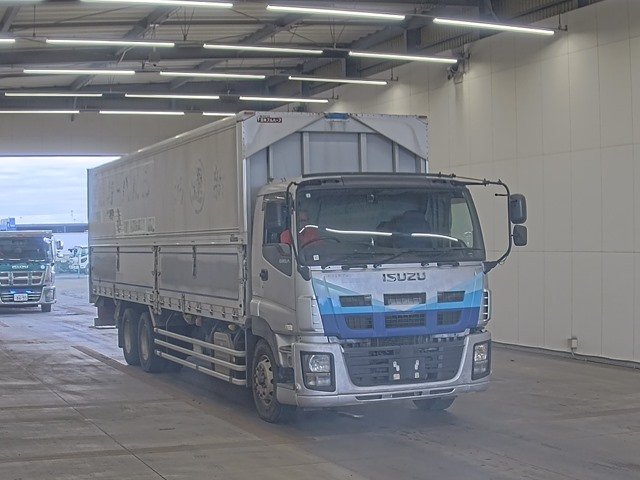2012 Van Wing Isuzu Giga LKG-CYL77A - Image 2