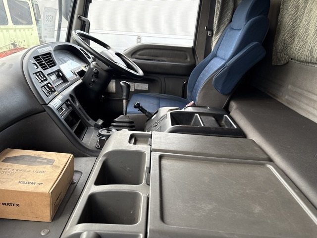 2012 Van Wing Isuzu Giga LKG-CYL77A - Image 7