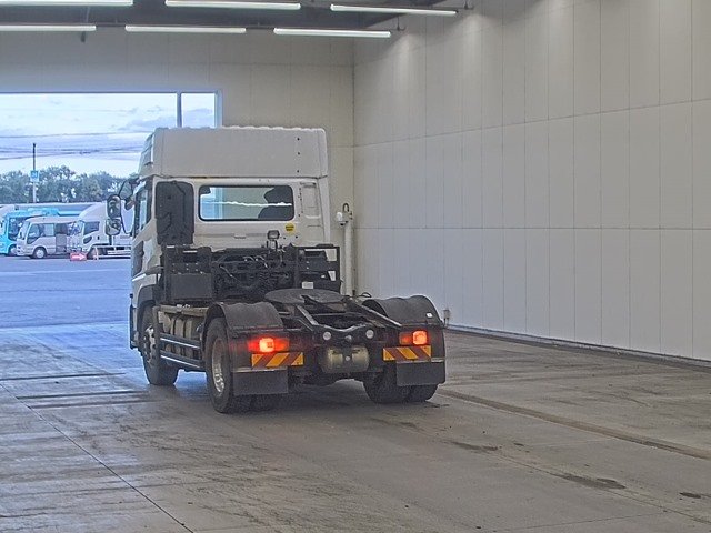 2017 Trailer Head UD Nissan Quon QPG-GK5XAD - Image 3